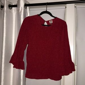 Bell sleeve light sweater 💌